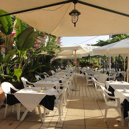 Domus De Janas Sul Mare Hotel Bari Sardo Exterior photo